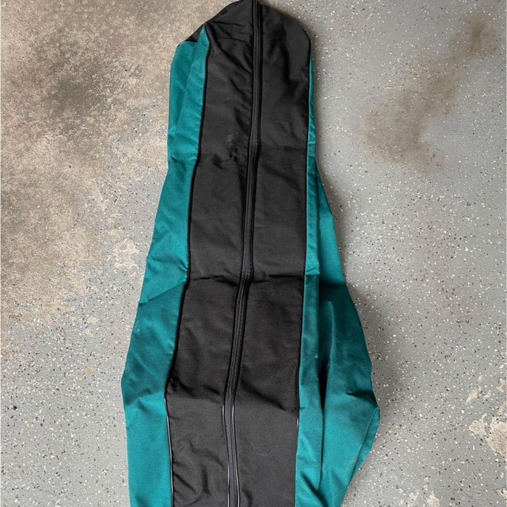 Golf bag cover